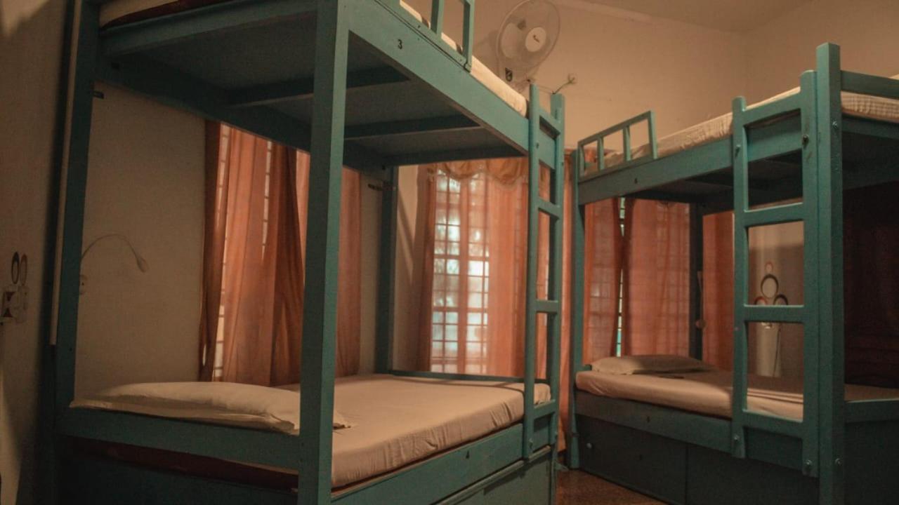 Hotel Surf N Sea Thiruvananthapuram Esterno foto