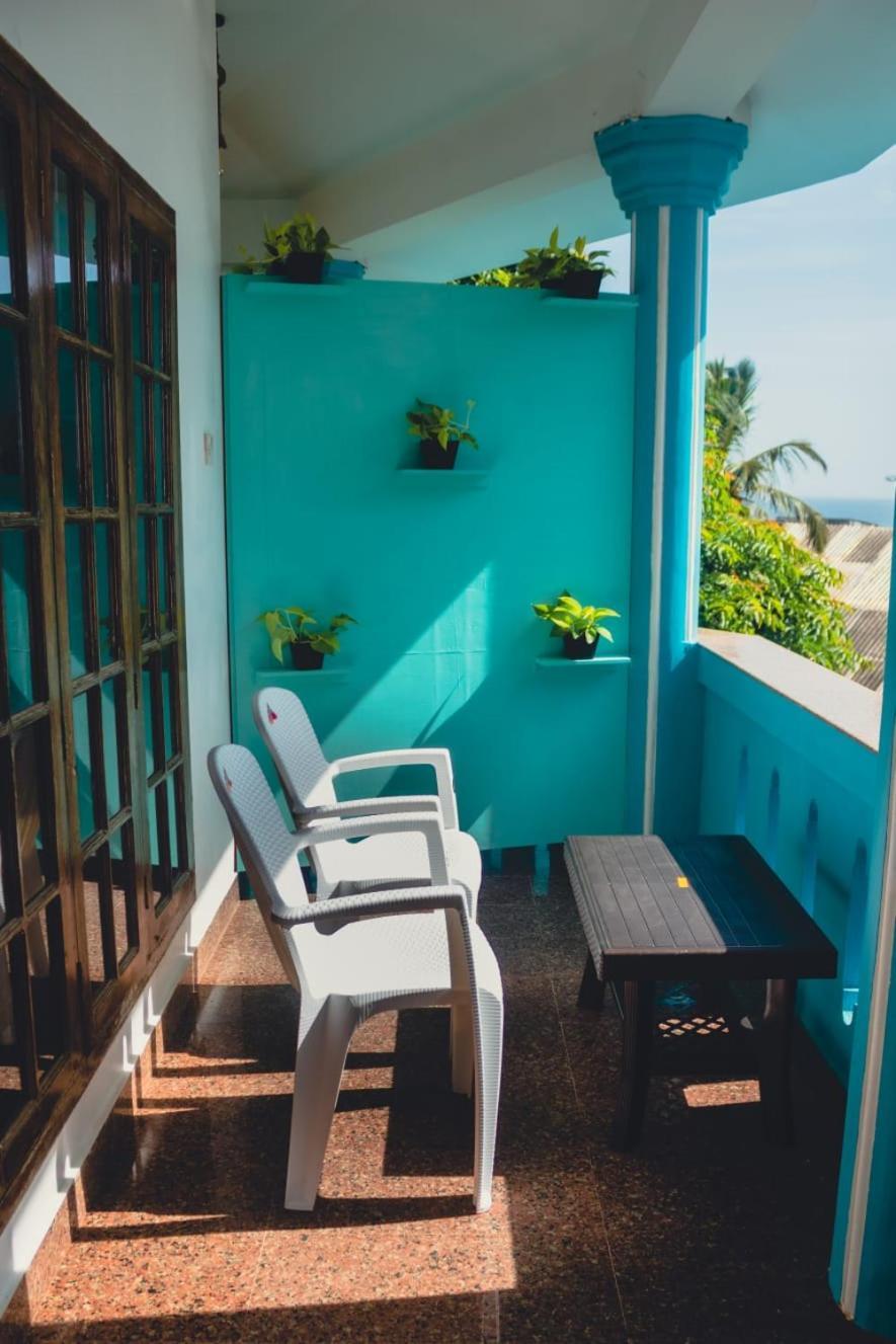 Hotel Surf N Sea Thiruvananthapuram Esterno foto